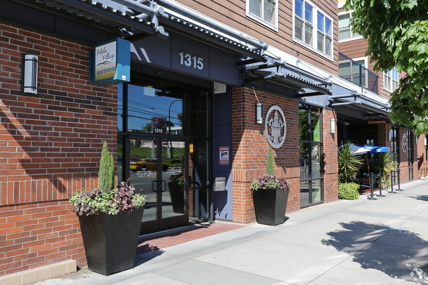 Potala Village Everett Wa Apartment Finder