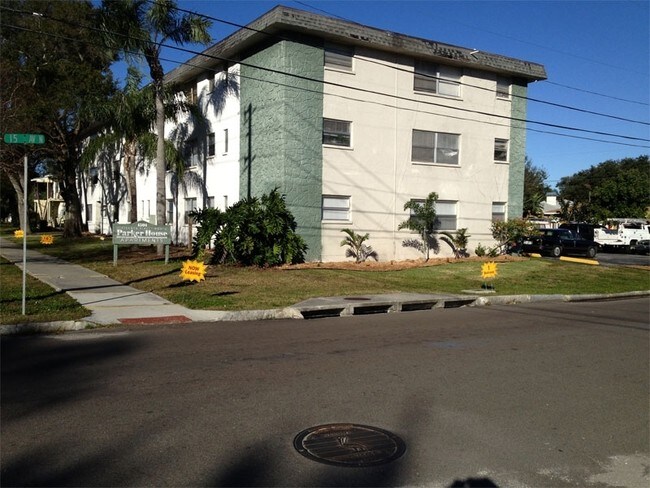 Parker House Apartments St Petersburg Parker House Apartments St Petersburg