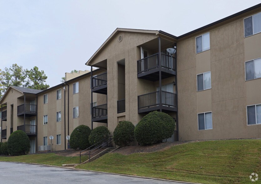 Kingsley Village Apartments Kingsley Village Apartments
