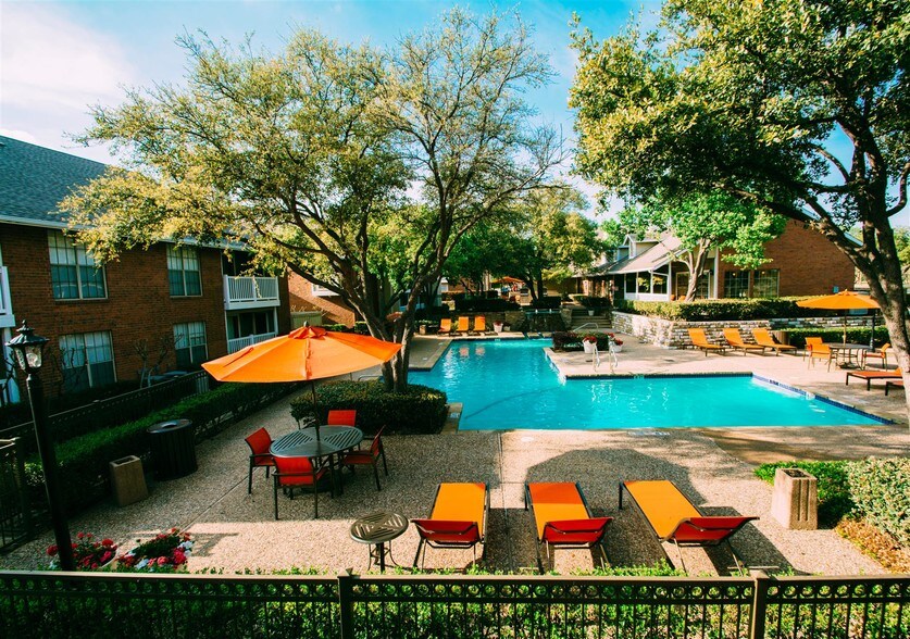 Vistas At Hackberry Creek Irving, TX Apartment Finder