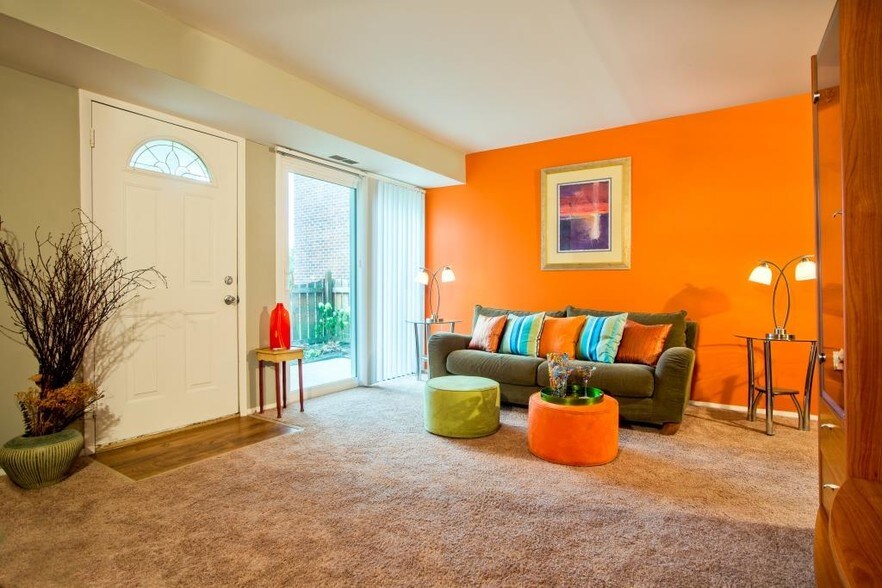 Auburn Heights Apartments Pontiac, MI Apartment Finder