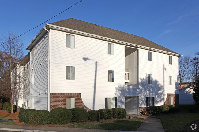 Spartan Place Apartments Greensboro Nc Spartan Place Apartments Greensboro Nc