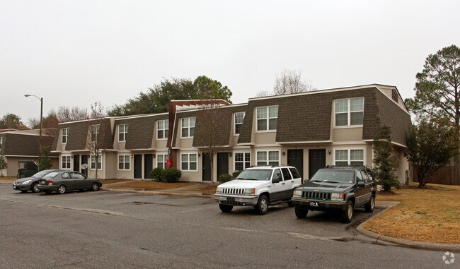 Monaco Lake Townhomes Pascagoula, MS Apartment Finder