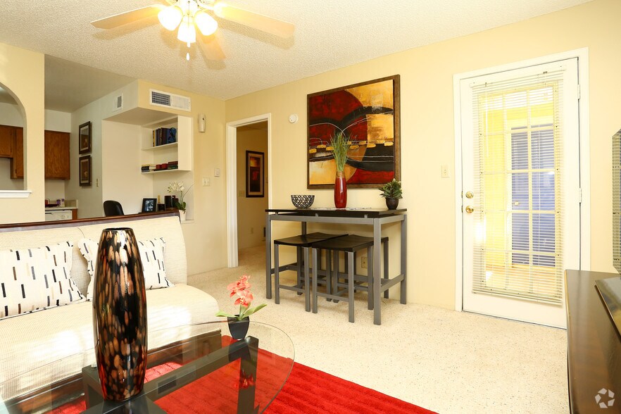 Ryan's Crossing El Paso, TX Apartment Finder