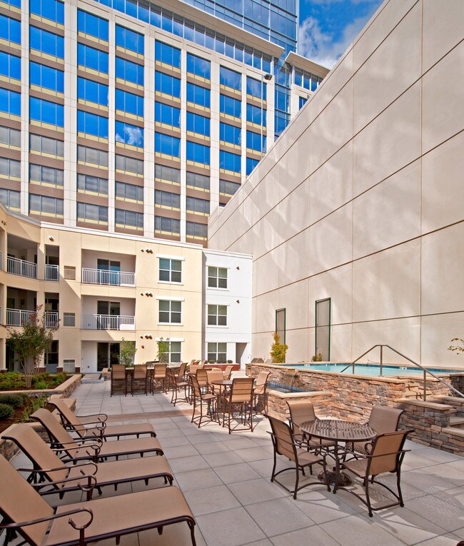 Monticello Station Apartments Norfolk, VA Apartment Finder