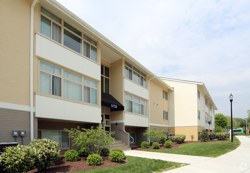 Evergreens at Laurel Laurel, MD Apartment Finder