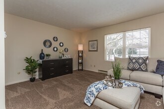 Studio Apartment Youngstown Ohio boulevard club apartments - boardman, oh | apartment finder Studio Apartment Youngstown Ohio boulevard club apartments - boardman, oh | apartment finder