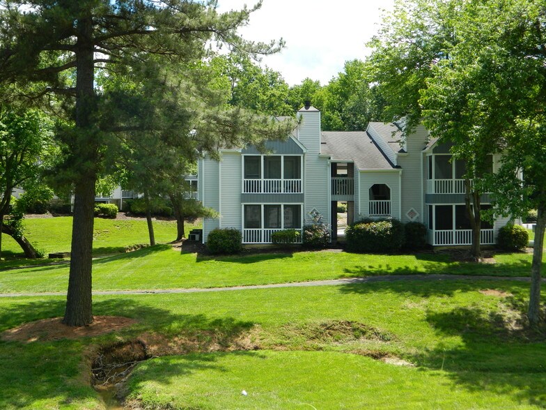 Chatham Wood Apartments High Point, NC Apartment Finder