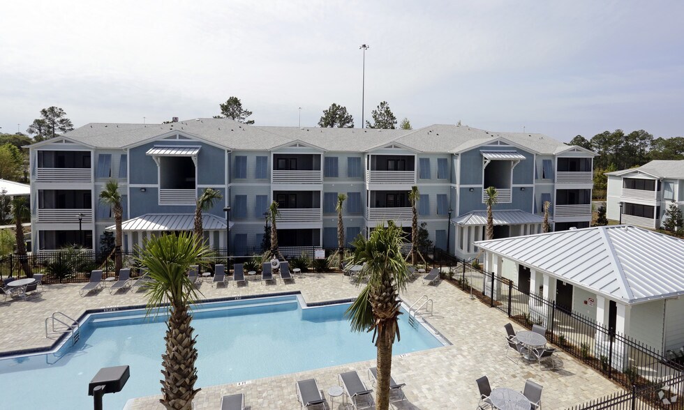 West Woods Apartments Pensacola, FL Apartment Finder