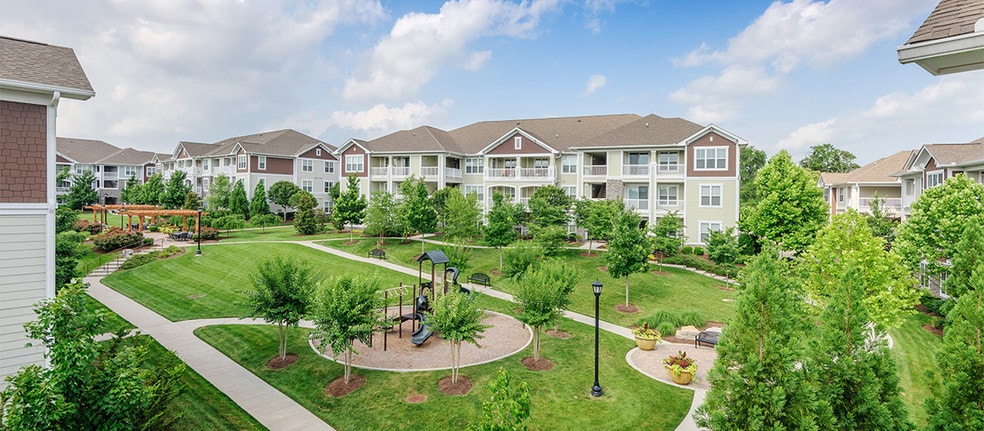 Venue at Cool Springs - Franklin, TN | Apartment Finder