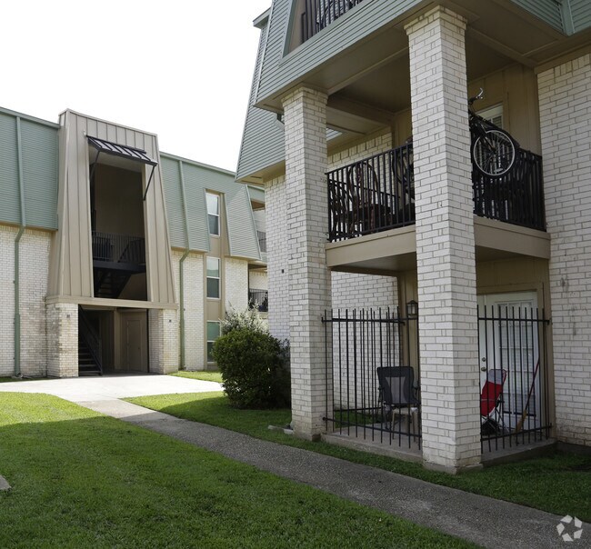 Jackson's Landing North New Orleans, LA Apartment Finder