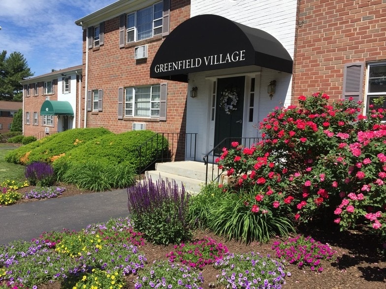 Greenfield Village Rocky Hill, CT Apartment Finder