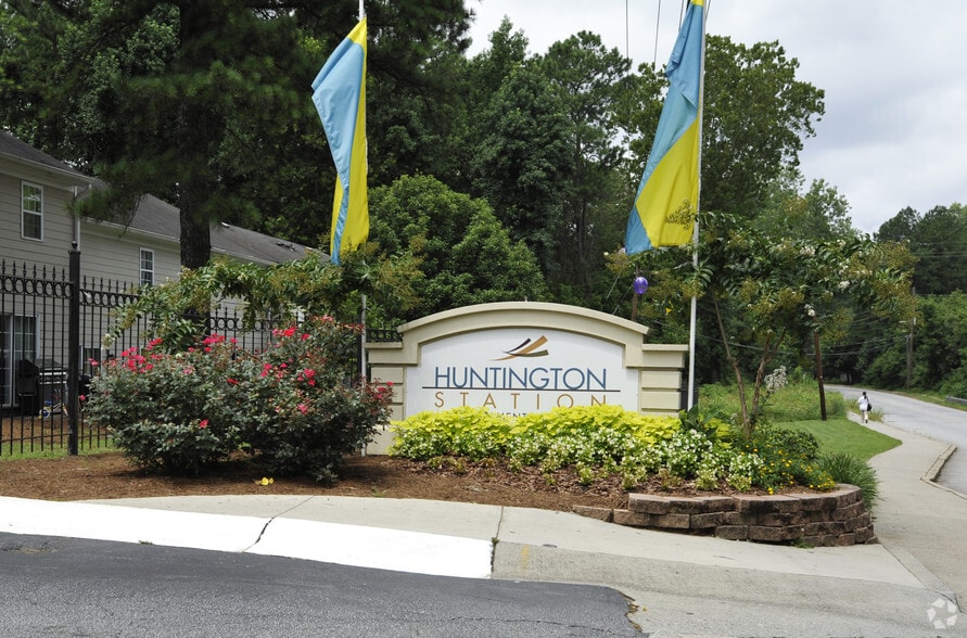Huntington Station Atlanta, GA Apartment Finder