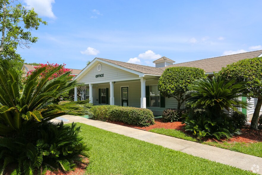 Retreat at Hidden Bay Saint Marys, GA Apartment Finder