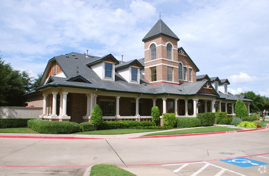 Villas at Legacy Plano, TX Apartment Finder