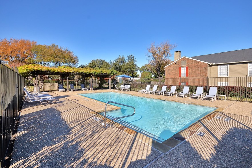 Villas at Waterchase Apartments - Lewisville, TX | Apartment Finder