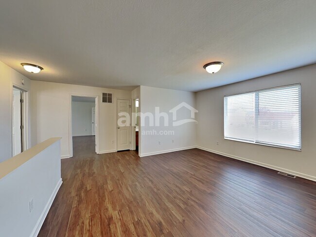 Building Photo - 6718 Waverly Park