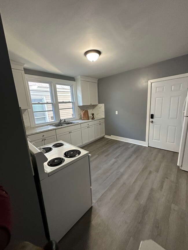 1812 Campbell Ave 1812 Campbell Ave Schenectady NY 12306 Apartment