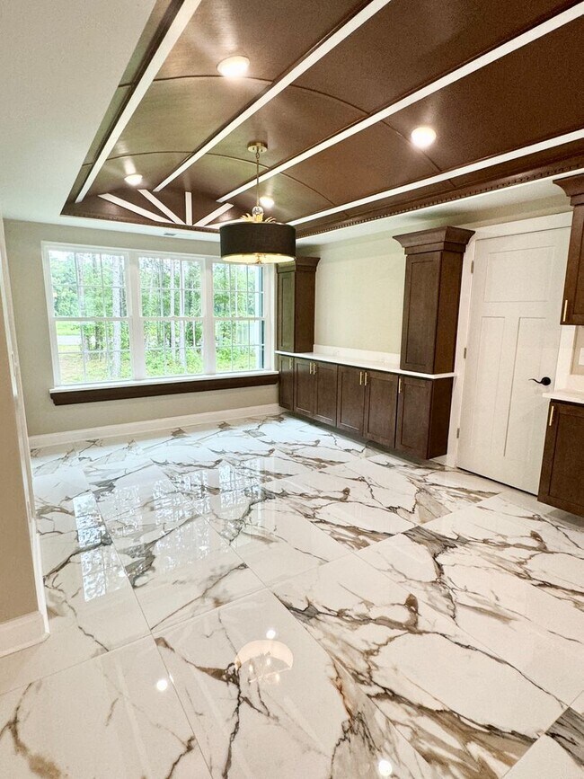 Building Photo - Beautiful 4 Bedroom, 3 Bath home located in Myrtle Grove Plantation!