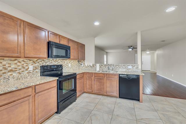 Building Photo - 9204 Tierra Verde Dr