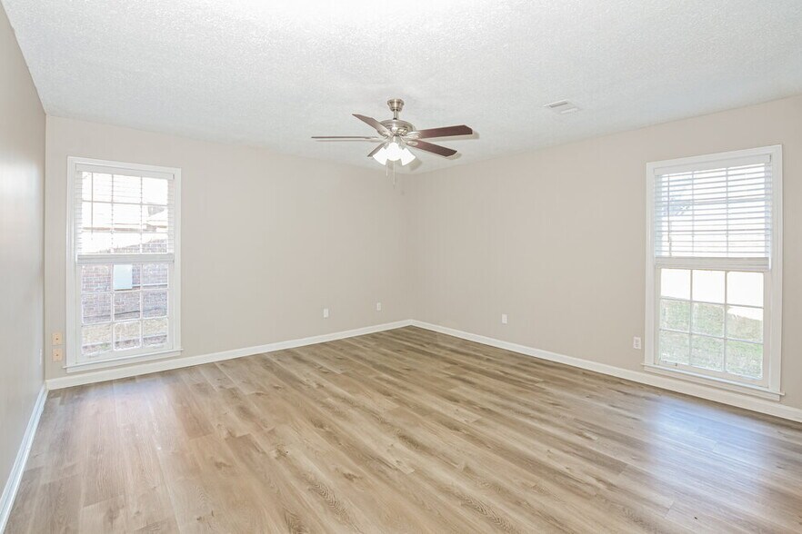 Building Photo - 4520 S Germantown Rd