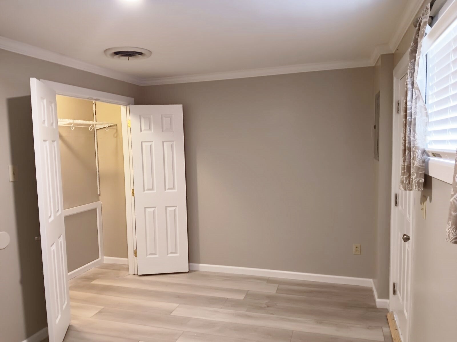 Bedroom Closet 1 - 1628 S 6th St