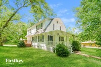 Building Photo - 13224 Parker Ave