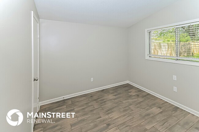 Building Photo - 2236 Colonial Hills Dr
