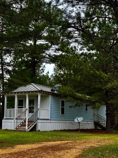 Building Photo - 3015 Chatawa Rd