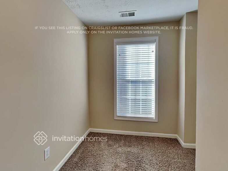 Building Photo - 1420 Great River Pkwy SE