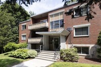 Building Photo - 33 Jacqueline Rd