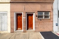 Building Photo - 1904 S 5th St