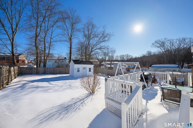 Building Photo - 166 Rangely St