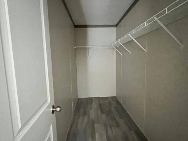 Building Photo - 5417 Regay Ct