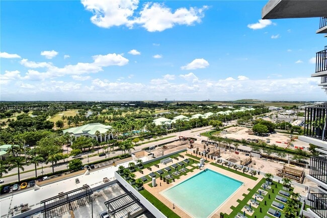 Building Photo - 5300 Paseo Blvd