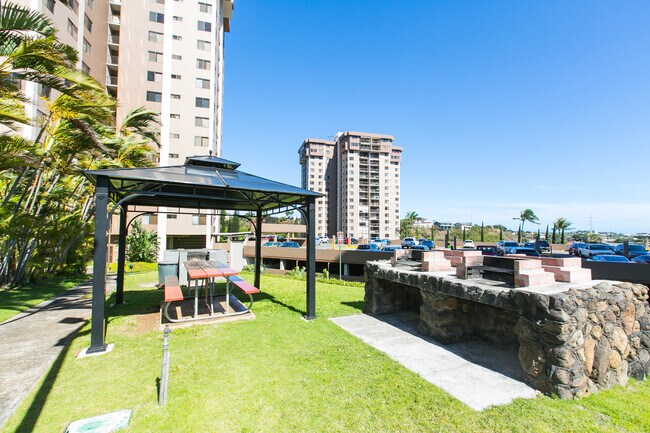Building Photo - 98-351-351 Koauka Loop