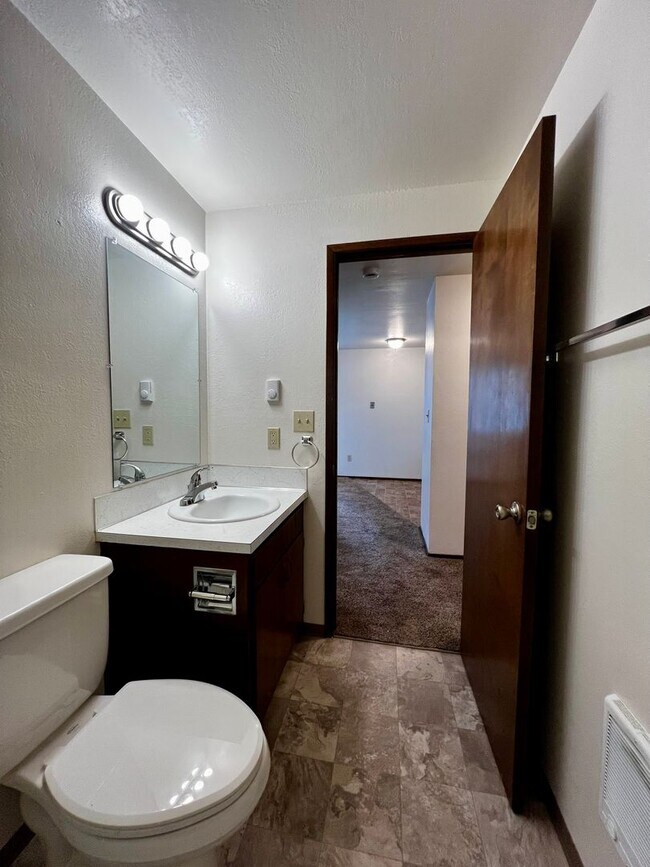 Building Photo - Non-Refundable & Security Deposit Total: $...