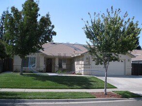 Building Photo - 2180 Gold River Dr