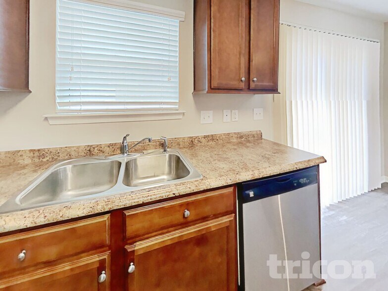 Building Photo - 4733 Manchineel Ln