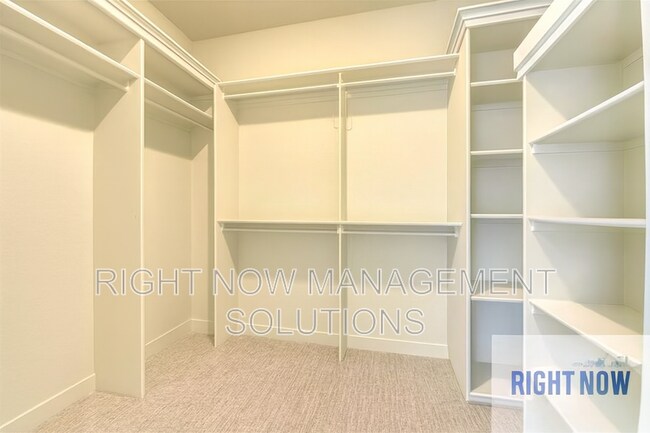 Building Photo - 4113 W Gray Fox St