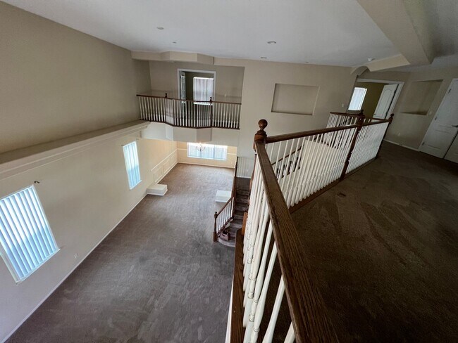 Building Photo - OVER 4000 SQ. FT. EXECUTIVE HOME IN GATED ...