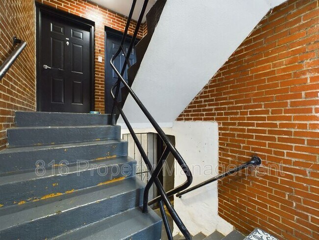 Building Photo - 1601 Washington Blvd