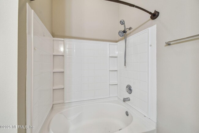 Building Photo - 5831 Parkstone Crossing Dr