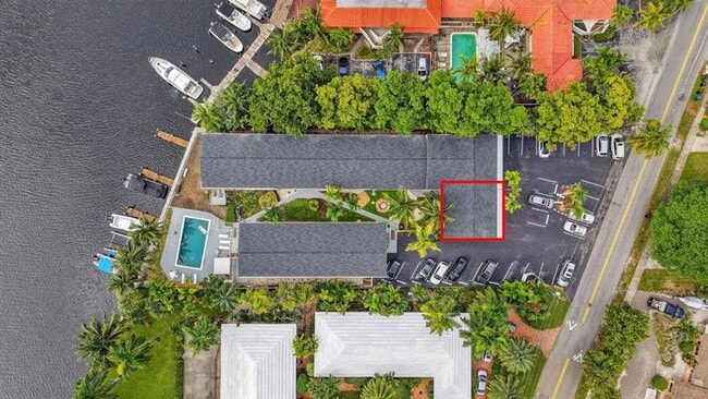 Building Photo - 1821 Middle River Dr