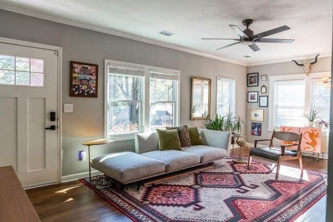 Building Photo - 607 Quillian Ave