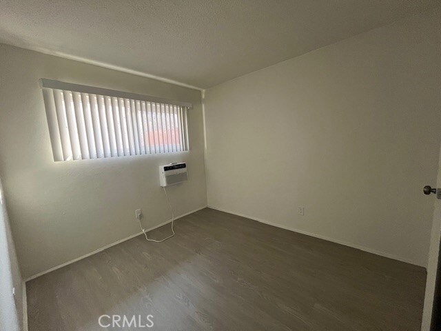 Building Photo - 37067 Bankside Dr