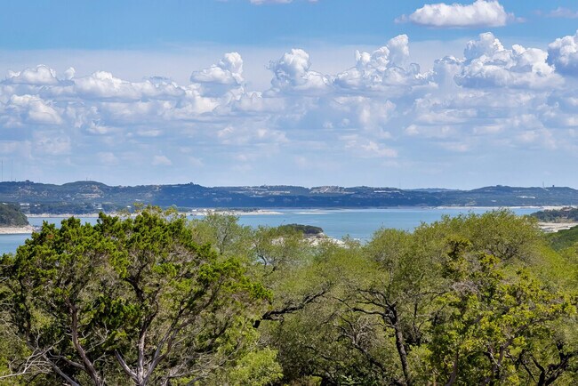 Building Photo - 17608 Border St