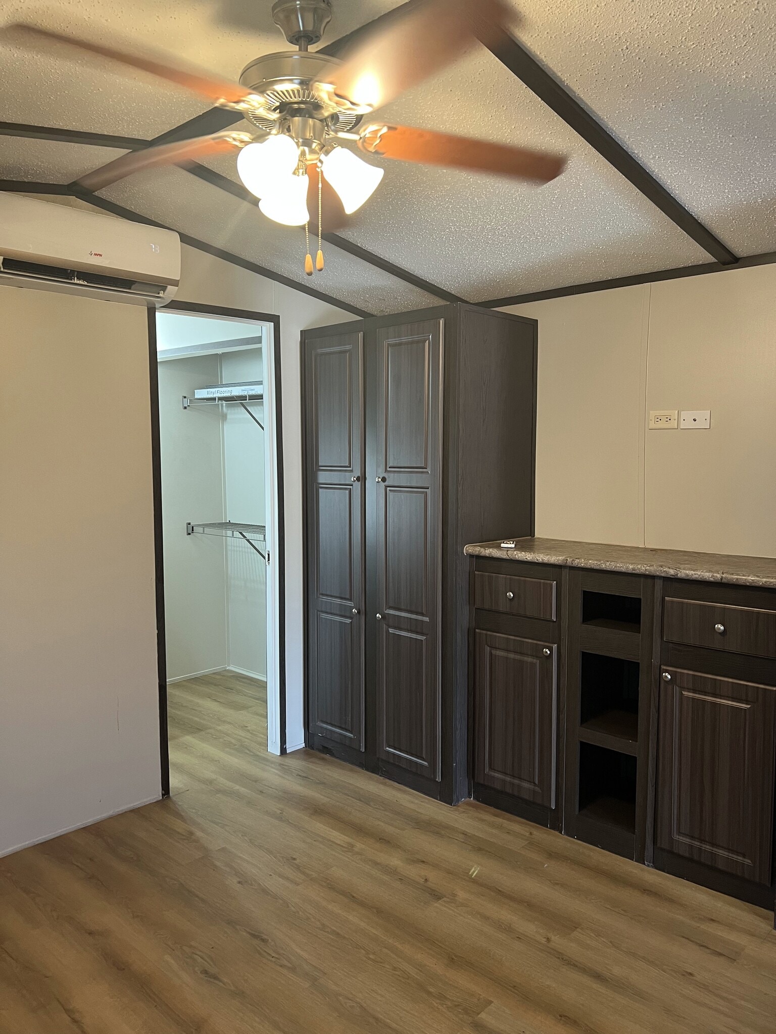 Building Photo - 5214 Guthrie St