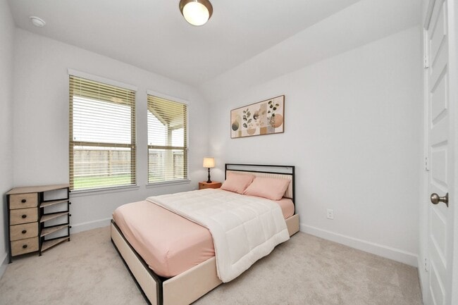 Building Photo - 27210 Butterfly Mint Ln