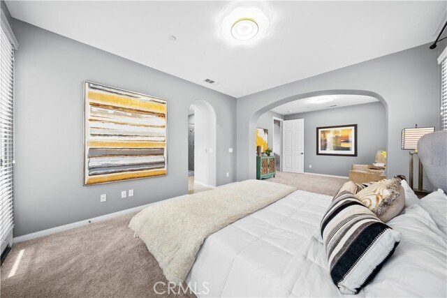 Building Photo - 46239 Lone Pine Dr